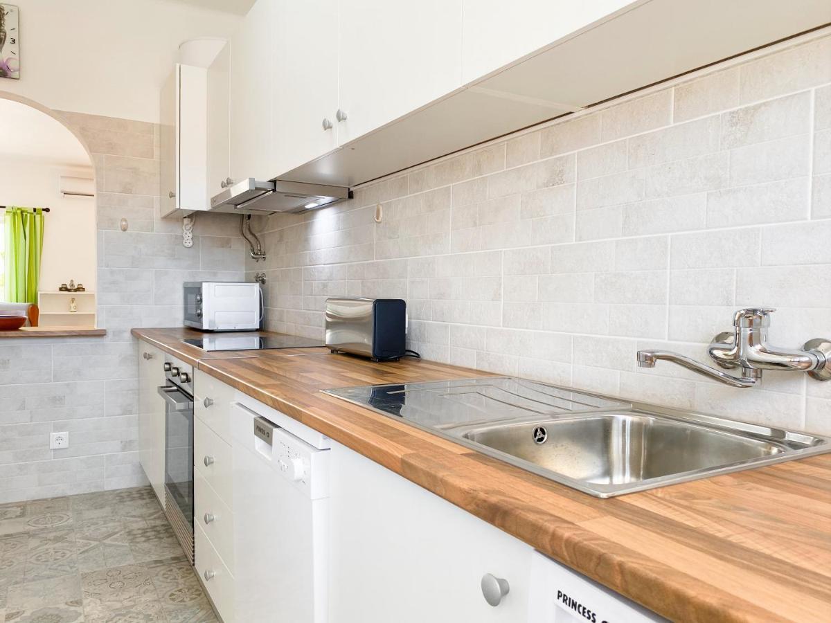 Casa Aqua - Carvoeiro - Wifi, Terrace & Bbq Apartment Екстериор снимка